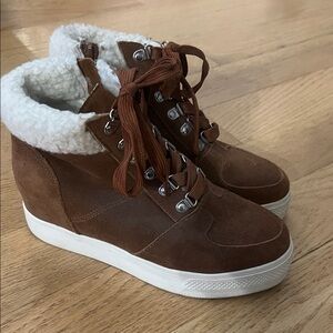 Steve Madden Brown Lace Up Boots with White Trim